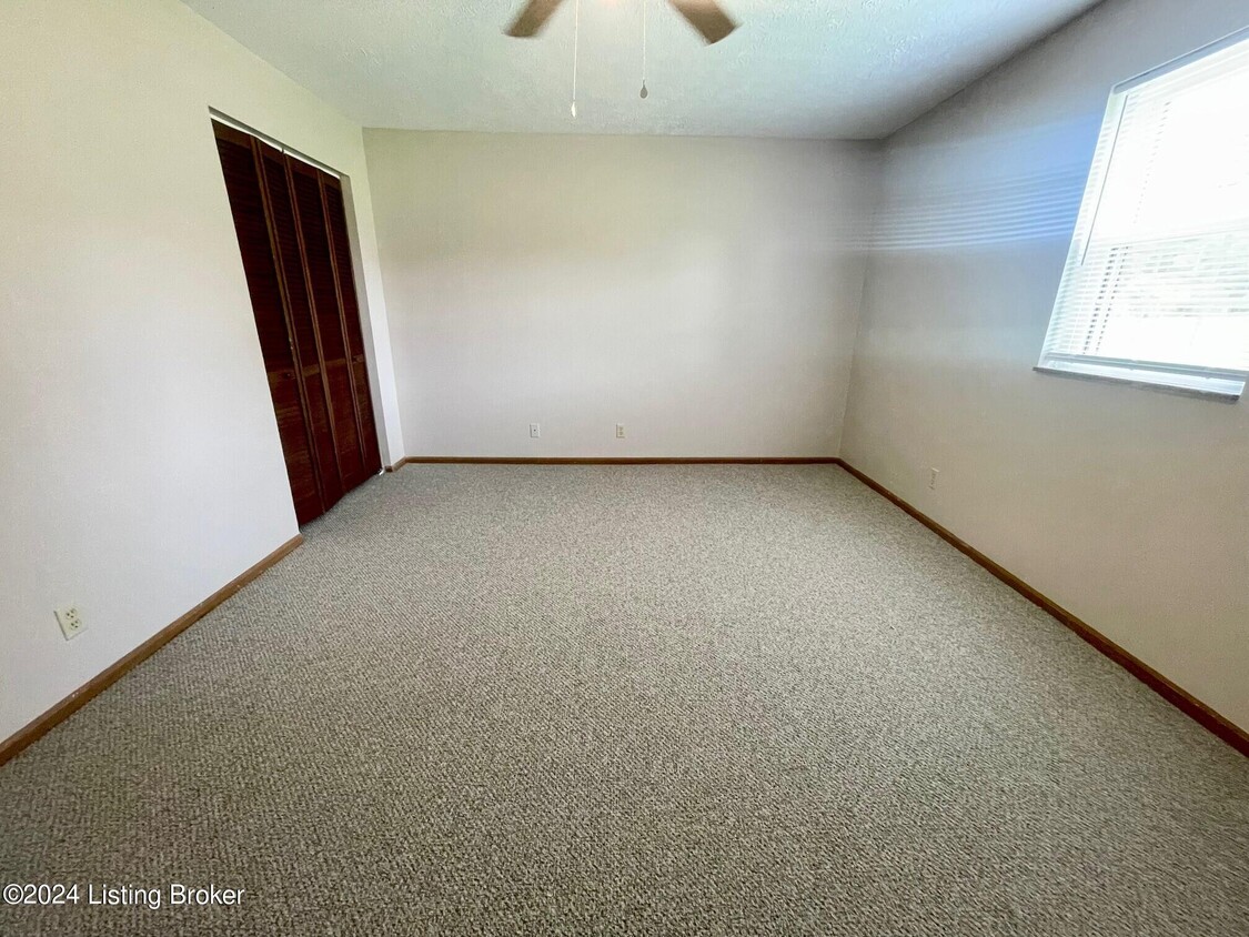 Building Photo - 260 Faro Ct