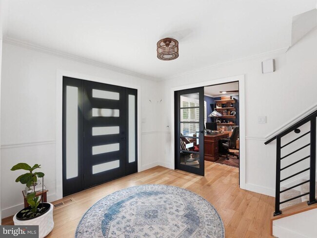 Building Photo - 8904 Arley Dr