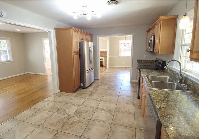 Foto del edificio - 7820 Conifer Rd