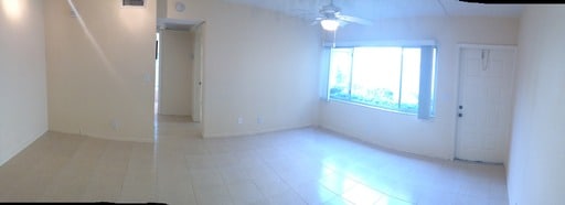 Building Photo - 10016 Twin Lakes Dr
