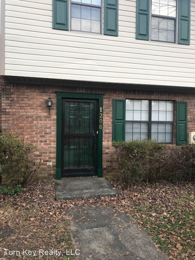 Building Photo - 2 br, 1.5 bath House - 1206 Magnolia Place