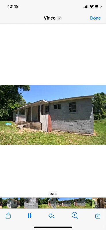 Building Photo - 1247 Hall St