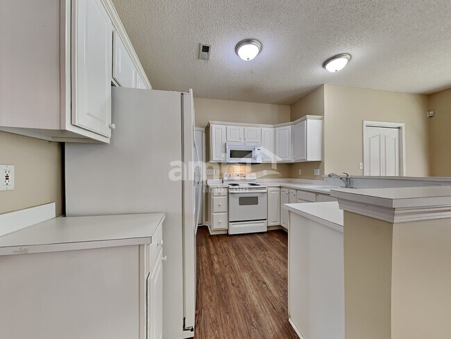 Building Photo - 15175 Eric Kyle Dr