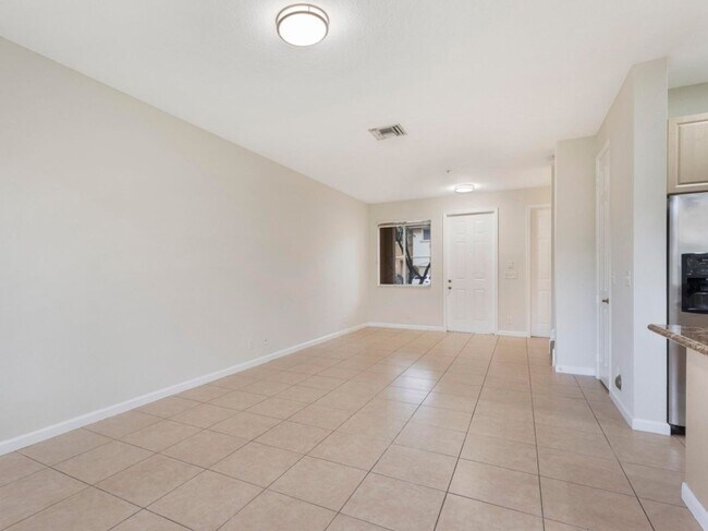 Foto del edificio - 4282 Berkshire Wharf Dr