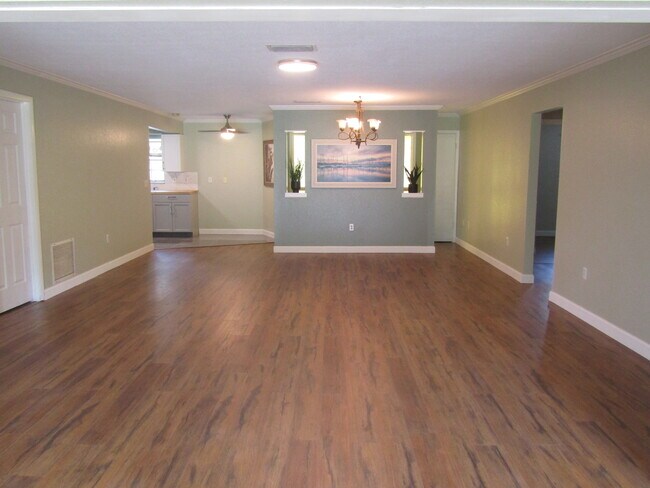 Foto del edificio - 3160 SE 30th Terrace