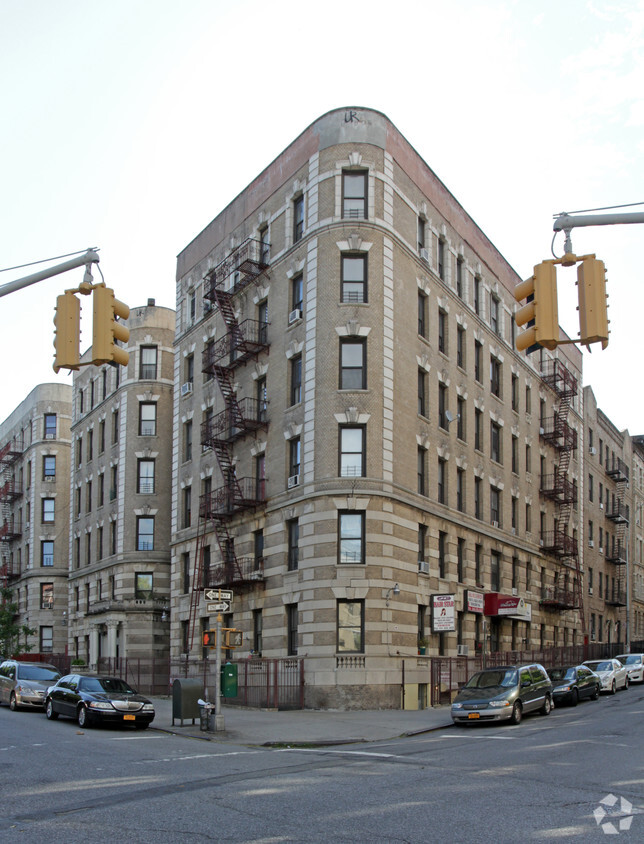 Primary Photo - 51 Hamilton Pl
