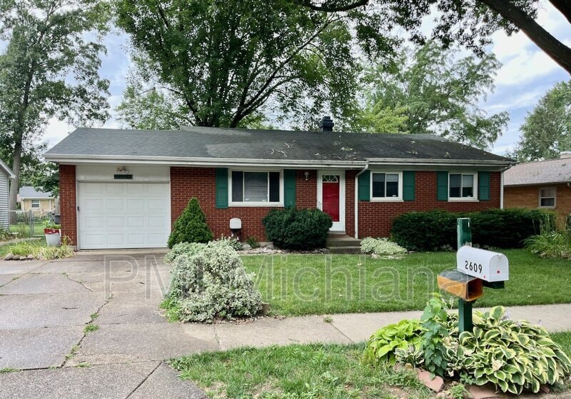 2609 Schumacher Dr, Mishawaka, IN 46545 House Rental in Mishawaka, IN
