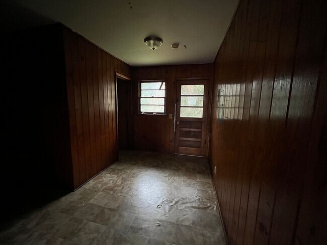 Building Photo - 116 Smith Street