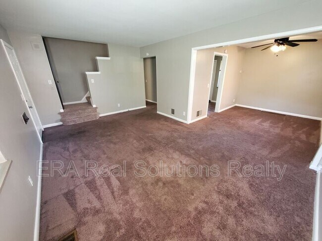 Foto del edificio - 3707 Moonridge Dr