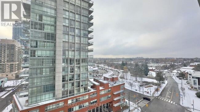 Building Photo - 68 Canterbury Pl