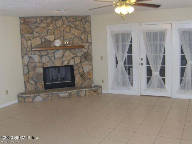 Foto del edificio - 10869 Cabbage Pond Ct