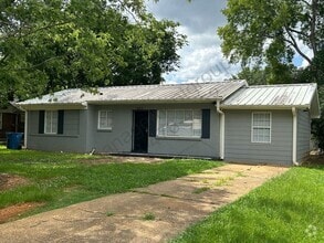 Building Photo - 1632 Collier Dr