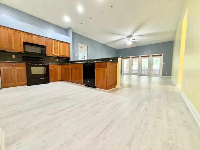 Foto del edificio - 12093 170th Rd N