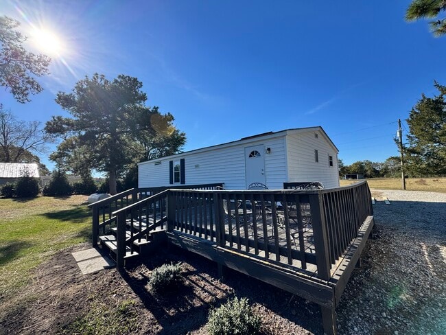 Foto del edificio - 3739 Whispering Pines Dr