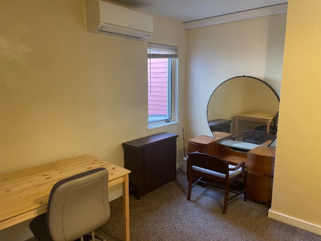 Foto del edificio - 4307 Milgate St