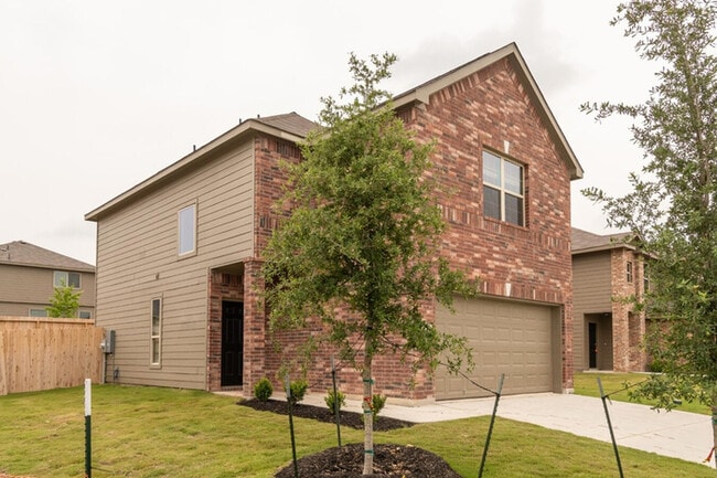Building Photo - 4923 War Horse Dr