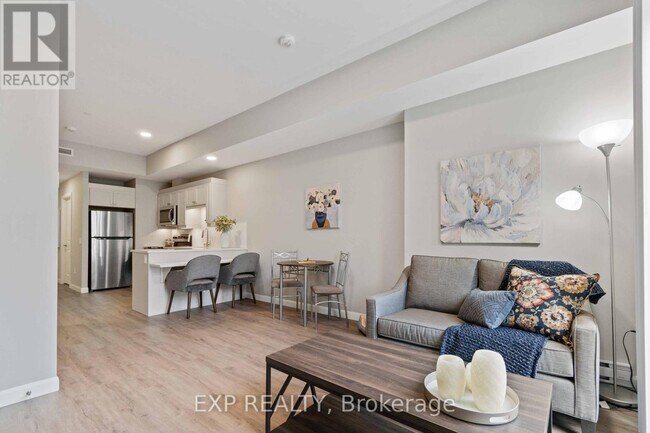 Building Photo - 31 Eric Devlin Ln