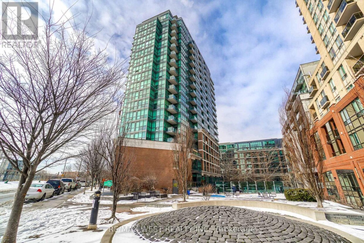 Photo principale - 1169-1169 Queen St W