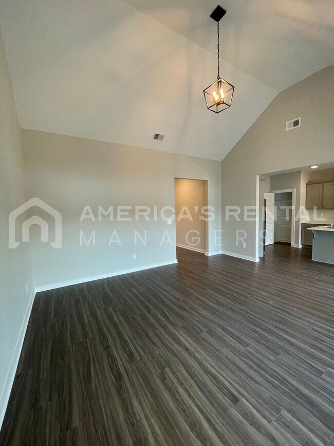 Foto del edificio - REDUCED PRICE!!! - Home for Rent in Brookw...