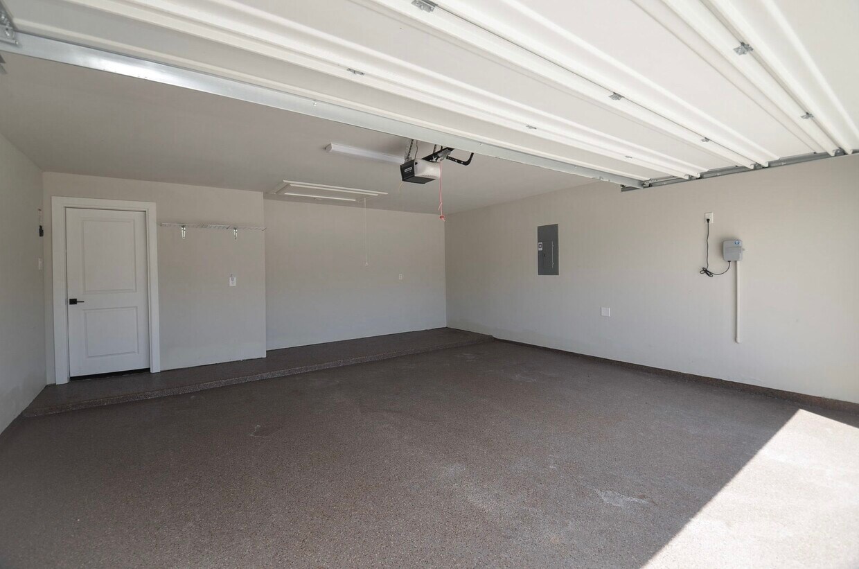 Foto principal - 18426 Bluebird Br Ln