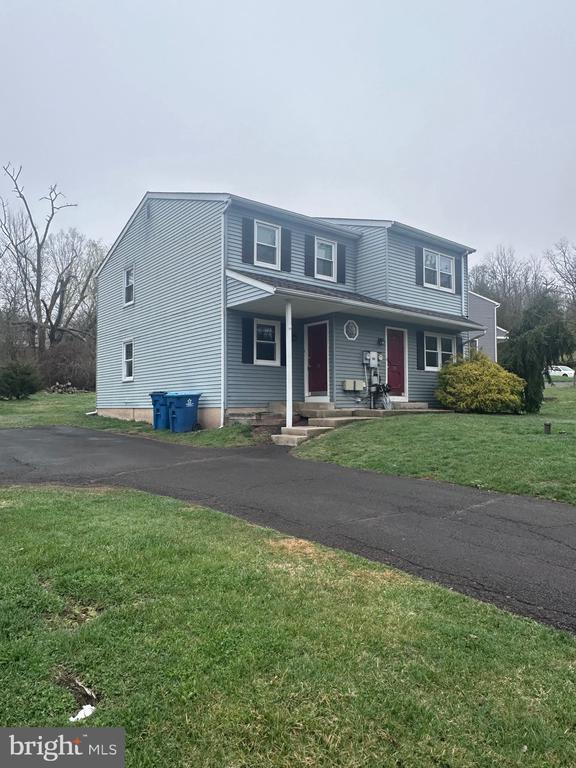 Building Photo - 28 Winard Cir