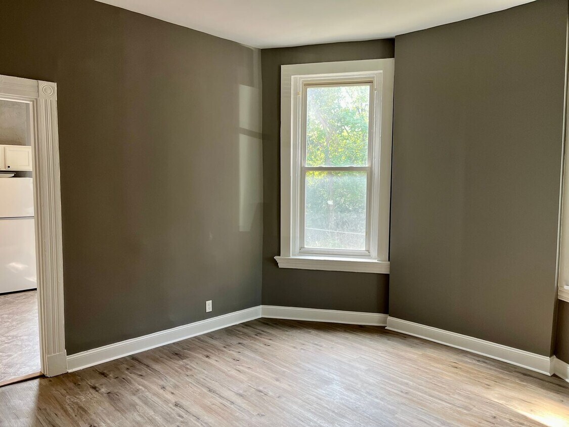 Foto principal - 823-825 Oak St