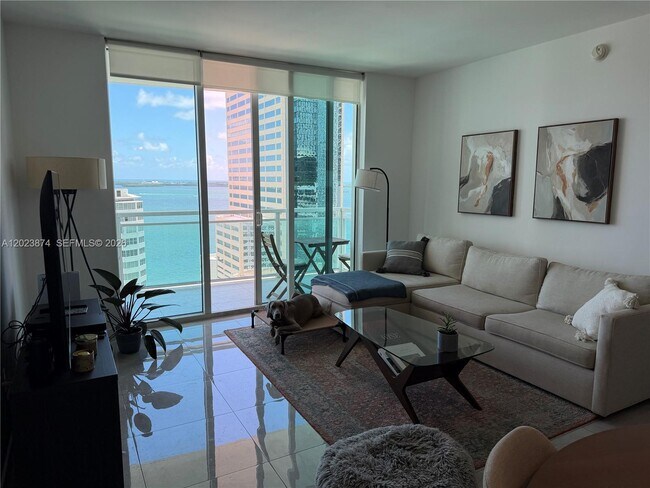 Building Photo - 951 Brickell Ave