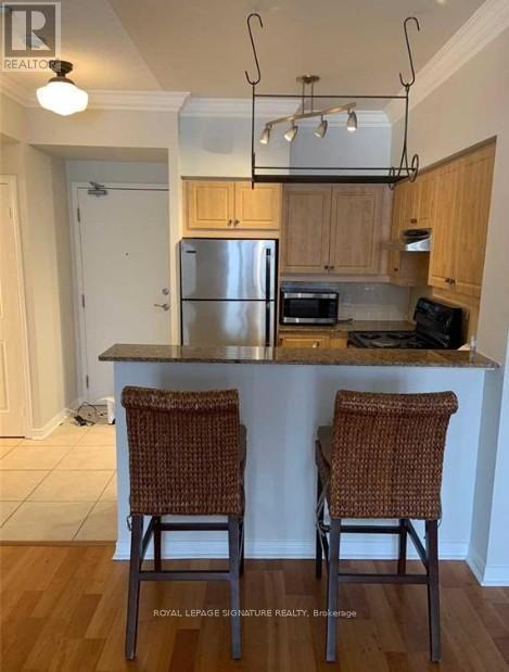 Photo du bâtiment - 485 Rosewell Ave