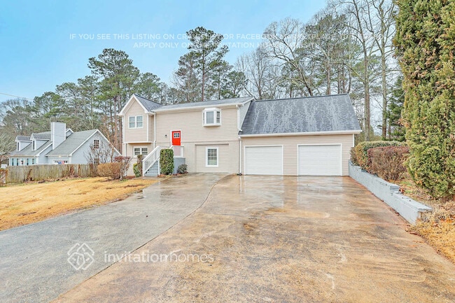 Building Photo - 4851 Hull Rd SE