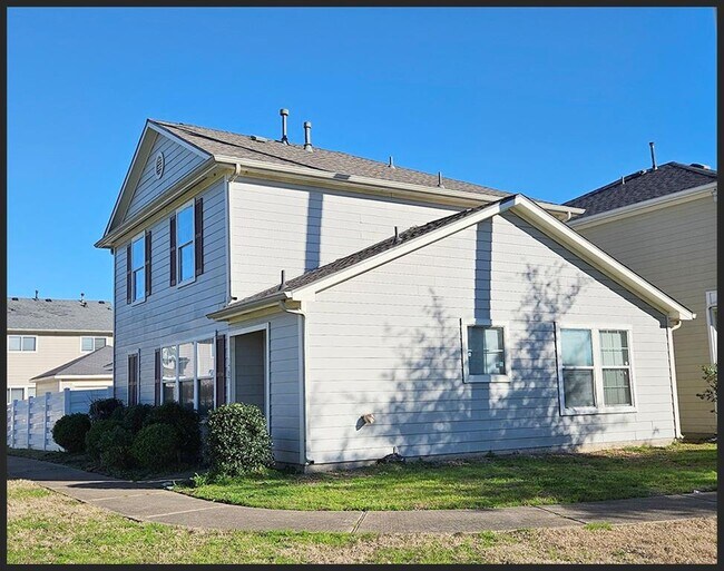 Building Photo - 1707 Nichole Woods Dr