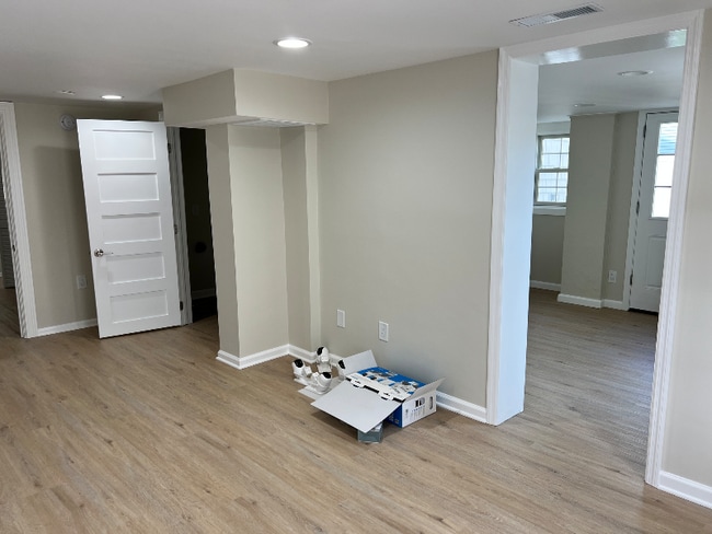 Foto del edificio - 215 E 24th Ave