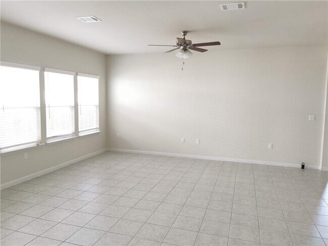 Building Photo - 10504 Alemoor Dr