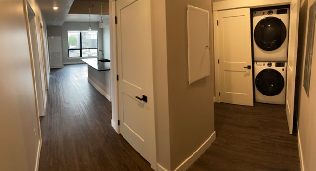 Foto del edificio - 605 N 7th Ave