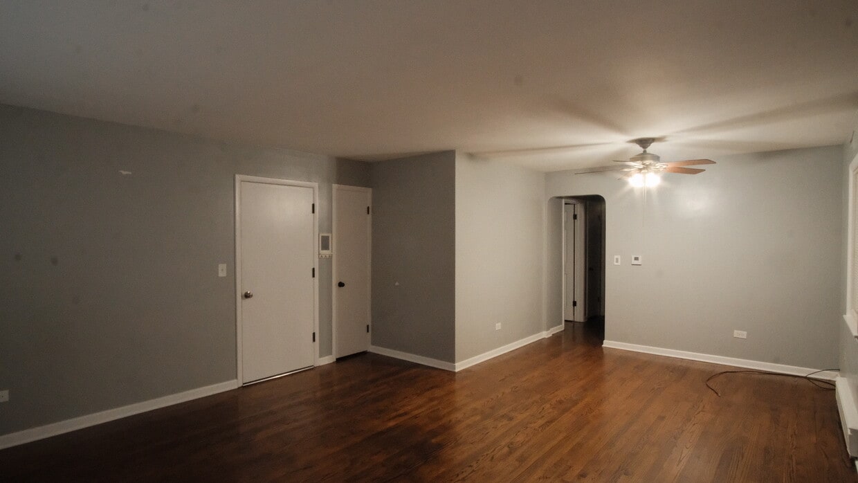 5552 N Central Ave Unit 1st floor apartment, Chicago, IL 60630