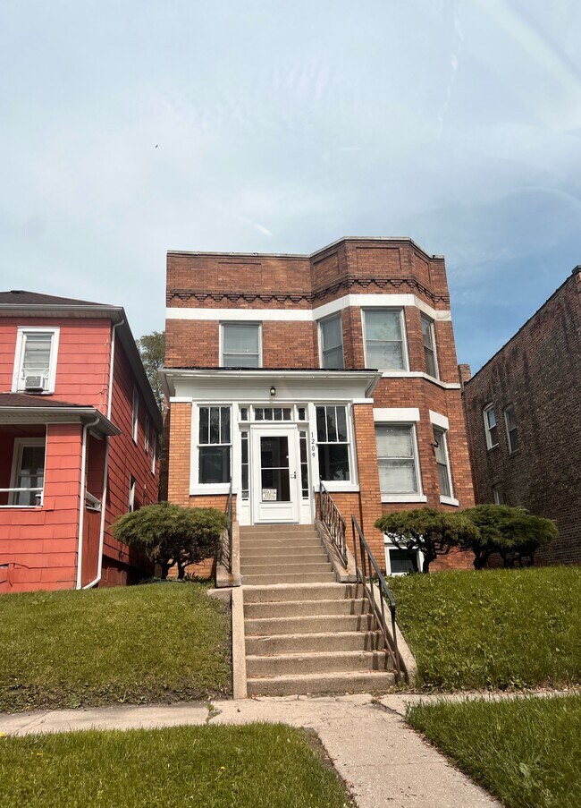 Foto del edificio - 1209 Emerald Ave