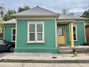 Building Photo - 235 235 S