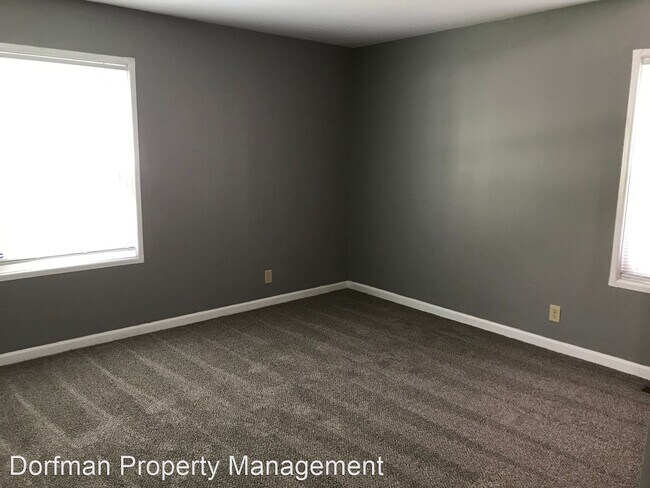 Foto del edificio - 3 br, 1 bath House - 8128 E Barry Rd
