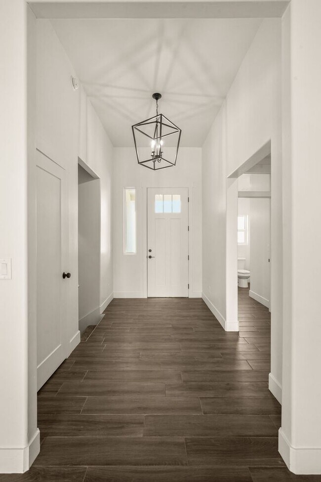 Foto del edificio - 4025 Boardwalk Rd