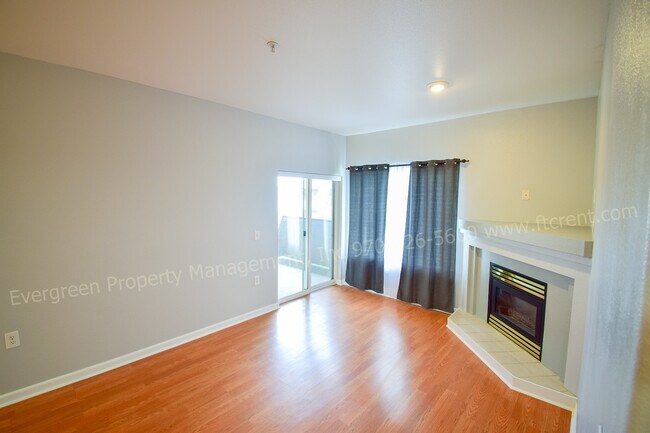 Foto del edificio - 4545 Wheaton Dr
