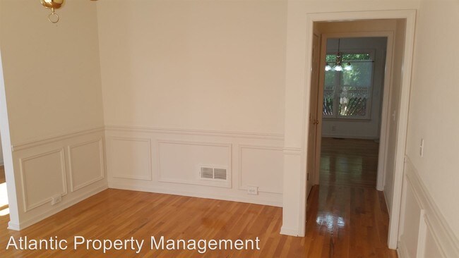 Building Photo - 220 Ashlee Oaks Ct