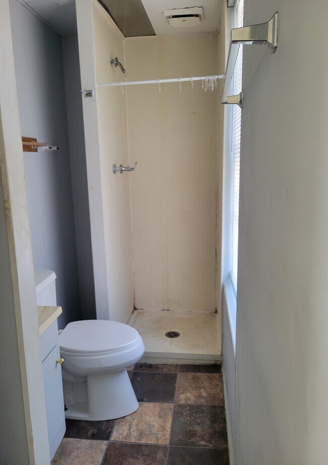 Foto del edificio - 206 Main St