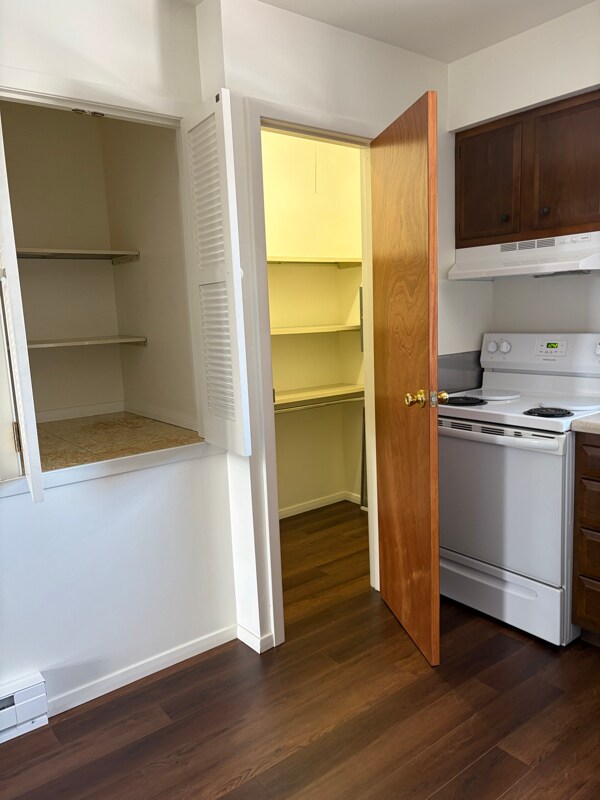 Foto del edificio - 1717 Moore St