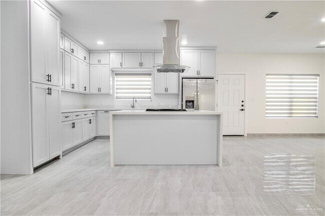 Foto del edificio - 2019 Cassandra St