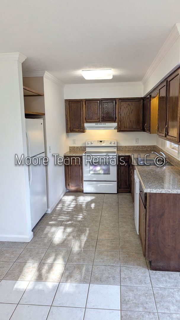 Foto del edificio - 3/2 Brick House, Deck, Storage & Fenced Yard