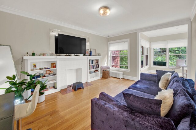 Foto del edificio - 3 bedroom in Chicago IL 60626