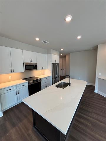 Foto del edificio - 3255 Carlisle St