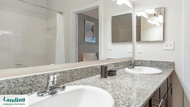 Building Photo - 14006 Potranco Rd