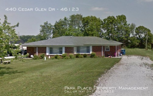 Primary Photo - 440 Cedar Glen Dr
