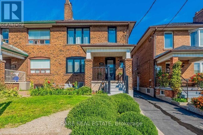 Photo du bâtiment - 1993 Dufferin St