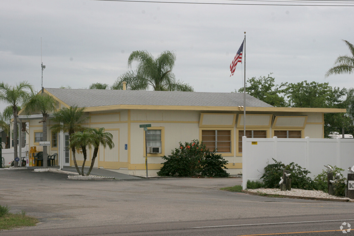 Primary Photo - Myakka River RV Resort